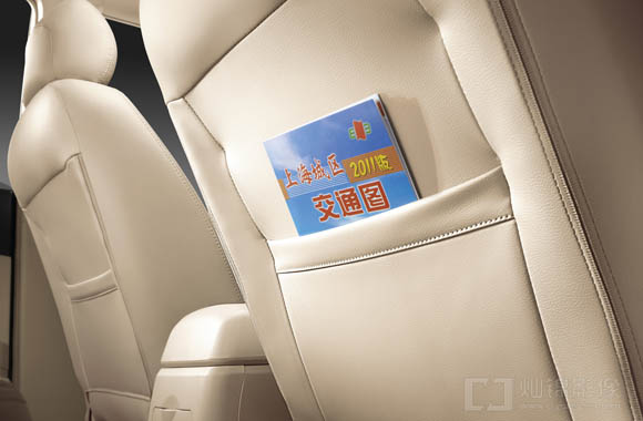奥轩G5汽车摄影-杂志袋,汽车摄影上海专业汽车摄影奥轩G5汽车摄影专题（25张）