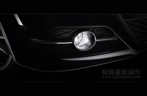奔驰B200 前雾灯,汽车平面摄影上海汽车平面摄影奔驰B200平面摄影车标 LOGO