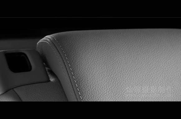奔驰B200 汽车真皮座椅图片