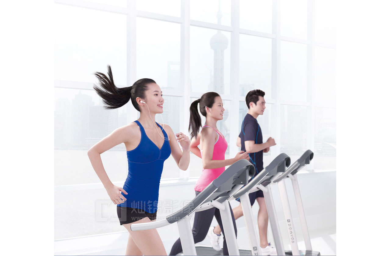 上海服装摄影 运动服装摄影  迪卡侬 decathlon 跑步机运动服